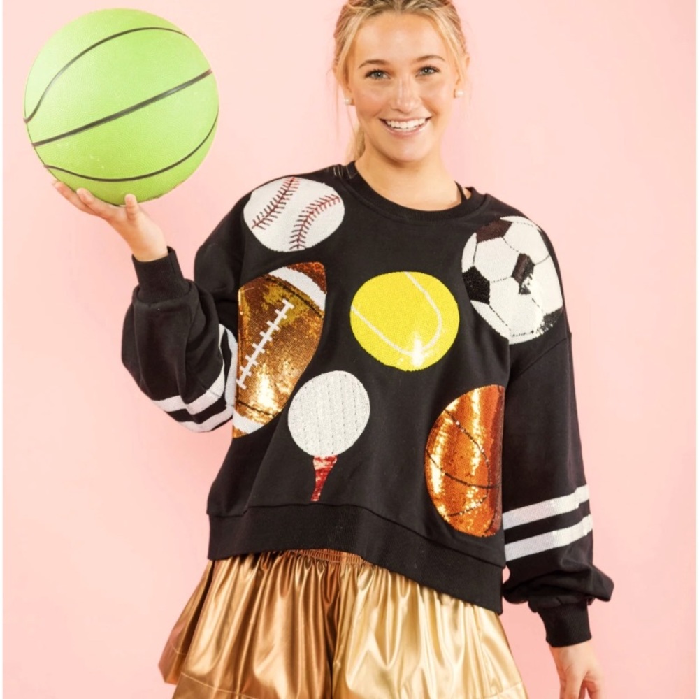 New Queen of Black Sparkles Sport Balls sweatshirt size Medium